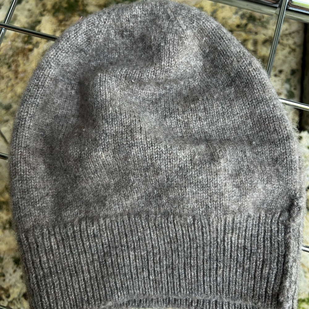 Cashmere gray Hat